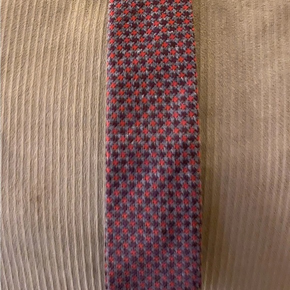 Imani Umo Red and Gray Men's Tie - Picture 1 of 7